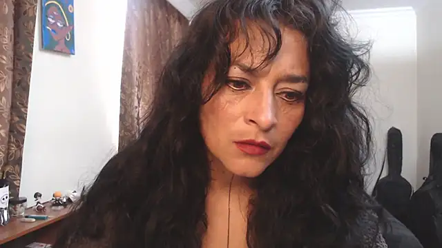 Snapshot of LeaBigboobs chatting on 09-12-25, 01:33 LeaBigboobs online show from 09-12-25, 01:33