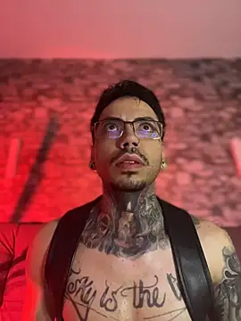 Snapshot of Walker_Thomas1 chatting on 03-01-26, 10:50 Walker Thomas1 online show from 03-01-26, 10:50