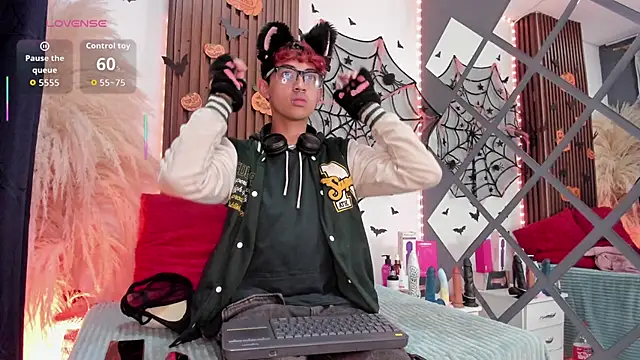 Allen Starck online show from 10-14-25, 02:34