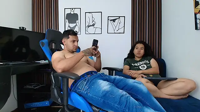 Snapshot of ema_abby chatting on 09-14-25, 08:41 ema abby online show from 09-14-25, 08:41