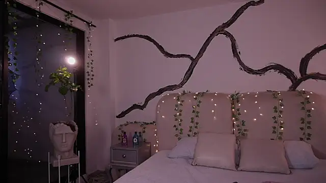 soidai miiu online show from 10-07-25, 10:18