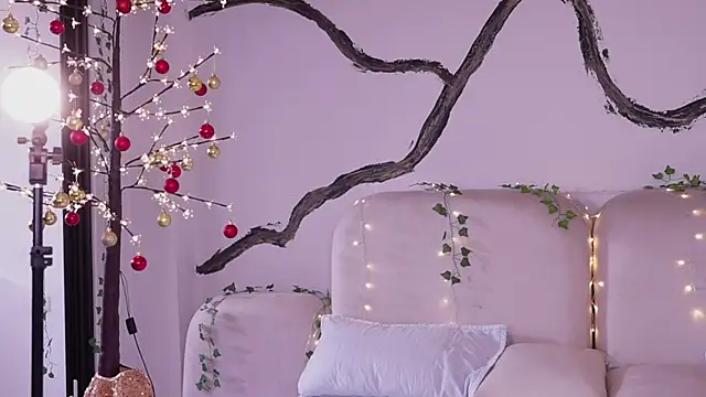 soidai miiu online show from 12-20-25, 09:33