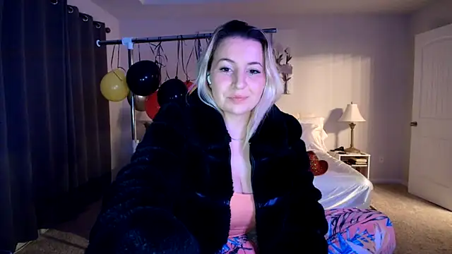 Snapshot of kaliii_jones chatting on 05-26-26, 10:00 kaliii jones online show from 05-26-26, 10:00