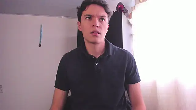 Snapshot of Mastrangelo_xxx chatting on 03-06-25, 02:08 Mastrangelo xxx online show from 03-06-25, 02:08