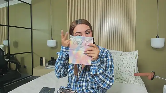 JessyCream online show from 03-25-26, 08:48