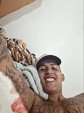 pedrokp86 online show from 02-02-25, 04:11