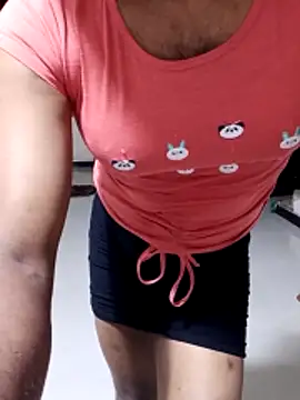 Snapshot of Crowlers chatting on 12-15-25, 09:19 Crowlers online show from 12-15-25, 09:19