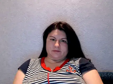 Snapshot of KiraSwee chatting on 12-10-24, 08:16 KiraSwee online show from 12-10-24, 08:16