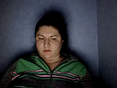 Snapshot of KiraSwee chatting on 12-15-24, 06:59 KiraSwee online show from 12-15-24, 06:59