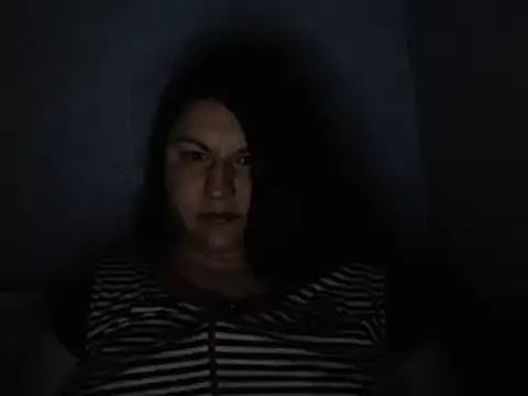 Snapshot of KiraSwee chatting on 01-28-25, 09:19 KiraSwee online show from 01-28-25, 09:19