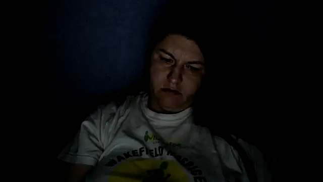 Snapshot of KiraSwee chatting on 09-14-25, 08:08 KiraSwee online show from 09-14-25, 08:08