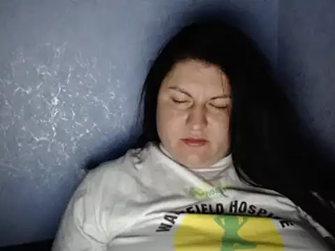 Snapshot of KiraSwee chatting on 09-30-25, 09:31 KiraSwee online show from 09-30-25, 09:31