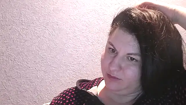 Snapshot of KiraSwee chatting on 11-30-25, 05:28 KiraSwee online show from 11-30-25, 05:28