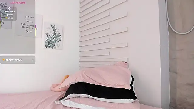 Demy Ruiz online show from 09-12-25, 03:28