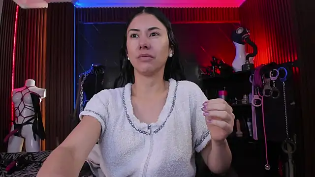 XiaQueen online show from 01-15-26, 11:37