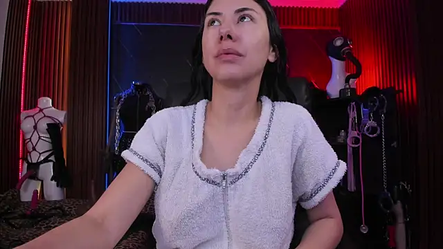 XiaQueen online show from 01-19-26, 11:47