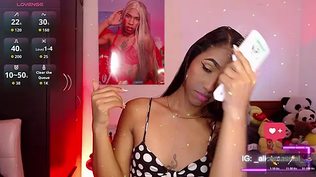 Alissemasiel online show from 01-13-26, 02:33