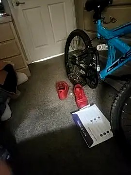 Snapshot of Dara4q chatting on 02-25-25, 02:36 Dara4q online show from 02-25-25, 02:36