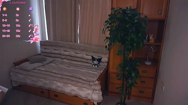 EleneBrach online show from 10-03-25, 07:49