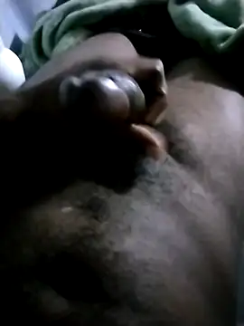 Snapshot of drakeshot chatting on 02-05-25, 10:33 drakeshot online show from 02-05-25, 10:33