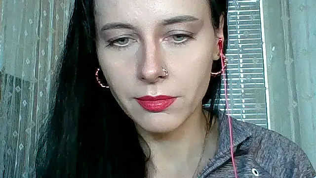 LuminousLady online show from 11-14-25, 12:37