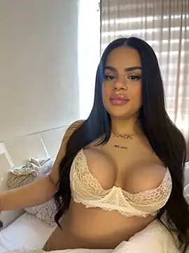 mrsbellanova online show from 10-08-25, 12:36