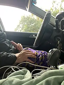 Snapshot of bwc4uBaby_ chatting on 02-17-25, 11:20 bwc4uBaby online show from 02-17-25, 11:20