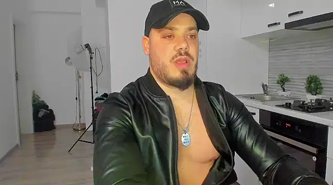 ZackMasterss online show from 02-04-25, 02:49