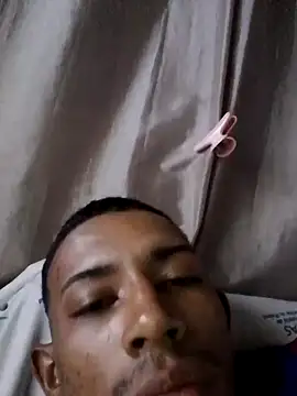 Mineirinho043 online show from 02-25-25, 05:08