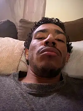 Mineirinho043 online show from 09-10-25, 01:33