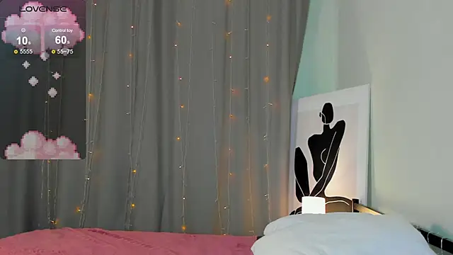 Snapshot of Mia_Luw chatting on 02-27-25, 05:45 Mia Luw online show from 02-27-25, 05:45