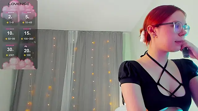 Snapshot of Mia_Luw chatting on 03-05-25, 03:51 Mia Luw online show from 03-05-25, 03:51