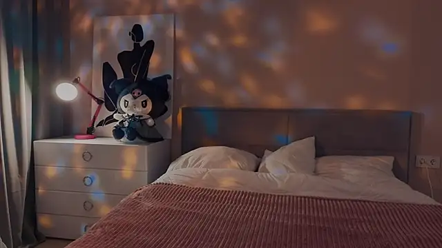 Snapshot of Mia_Luw chatting on 09-08-25, 06:18 Mia Luw online show from 09-08-25, 06:18