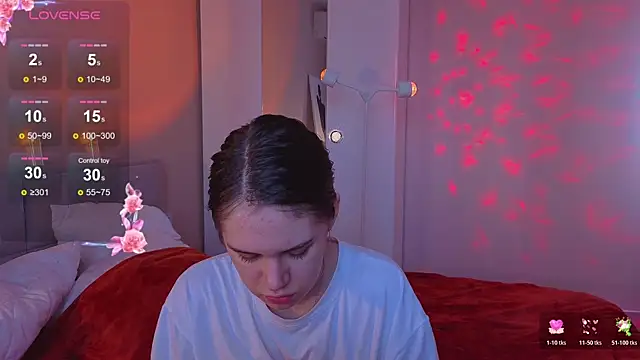 Snapshot of Mia_Luw chatting on 11-06-25, 03:40 Mia Luw online show from 11-06-25, 03:40