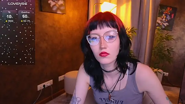 Snapshot of lissaros chatting on 02-09-25, 10:09 lissaros online show from 02-09-25, 10:09