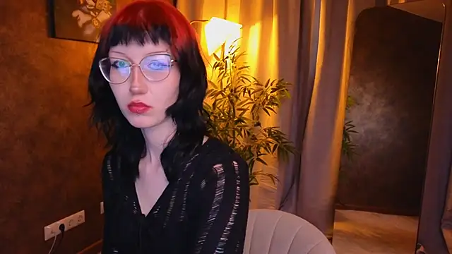 Snapshot of lissaros chatting on 02-11-25, 06:08 lissaros online show from 02-11-25, 06:08