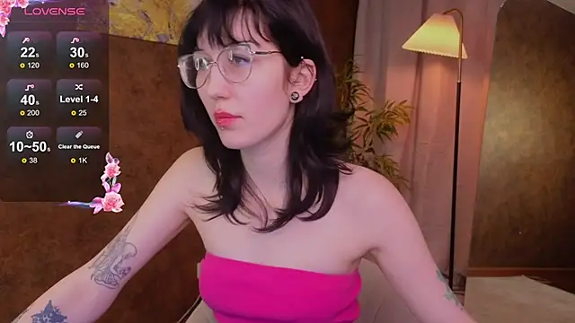 Snapshot of lissaros chatting on 03-20-25, 05:02 lissaros online show from 03-20-25, 05:02