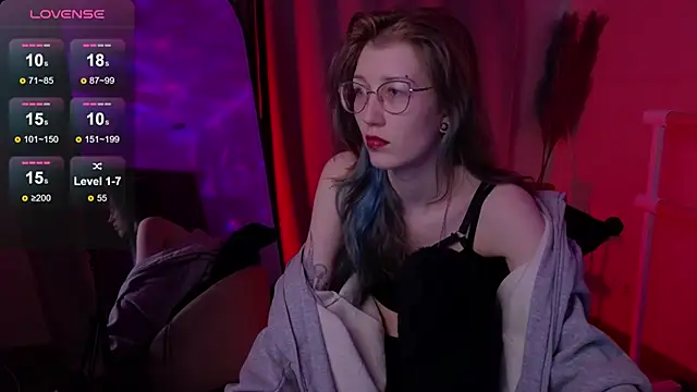 Snapshot of lissaros chatting on 11-20-25, 04:56 lissaros online show from 11-20-25, 04:56