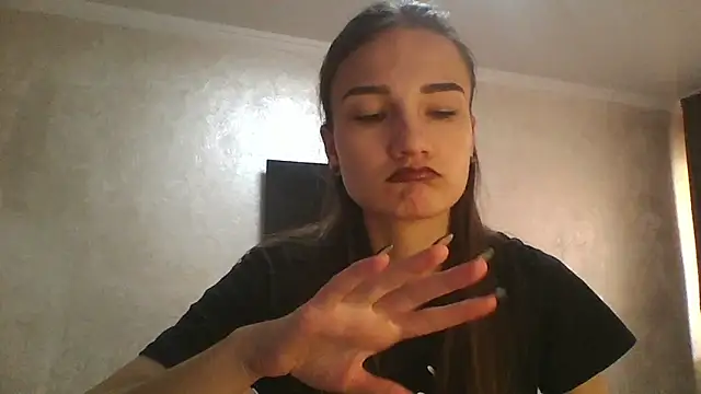 Snapshot of RoyalDessertt chatting on 11-07-25, 05:29 RoyalDessertt online show from 11-07-25, 05:29