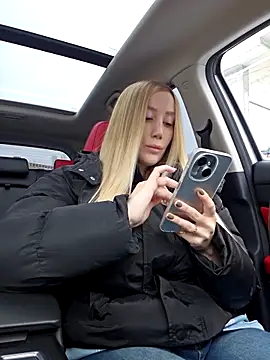 Snapshot of Pussy_Drive03 chatting on 11-14-25, 04:22 Pussy Drive03 online show from 11-14-25, 04:22