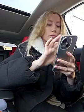 Snapshot of Pussy_Drive03 chatting on 11-22-25, 06:34 Pussy Drive03 online show from 11-22-25, 06:34