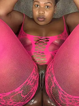 Cuddle Bear online show from 12-22-25, 02:36