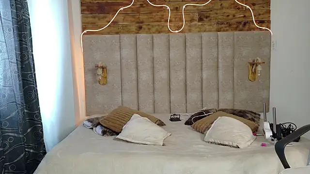 Snapshot of Alektra_bryce chatting on 09-09-25, 08:08 Alektra bryce online show from 09-09-25, 08:08