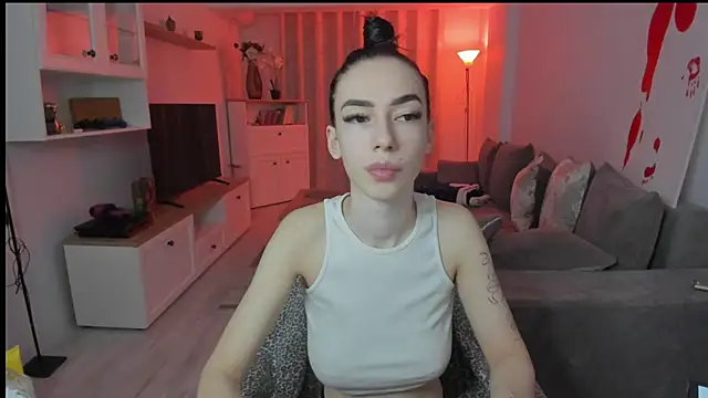 Snapshot of Celine_Roxelle chatting on 03-10-25, 07:40 Celine Roxelle online show from 03-10-25, 07:40