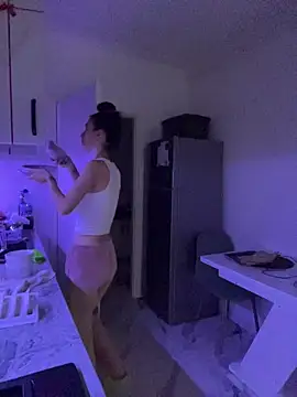 Snapshot of Celine_Roxelle chatting on 12-05-25, 12:03 Celine Roxelle online show from 12-05-25, 12:03