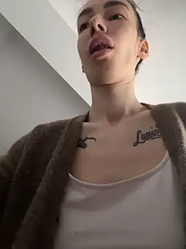 Celine Roxelle online show from 03-15-26, 02:34