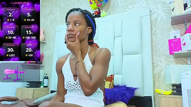 Snapshot of dafnnelewis chatting on 06-19-26, 11:25 dafnnelewis online show from 06-19-26, 11:25