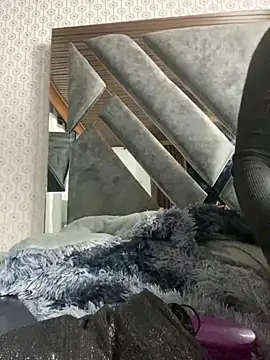 Maggie Geller online show from 02-15-25, 12:04