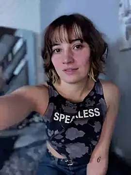 Maggie Geller online show from 02-19-25, 05:16