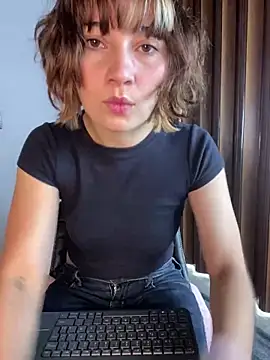 Maggie Geller online show from 02-24-25, 02:37